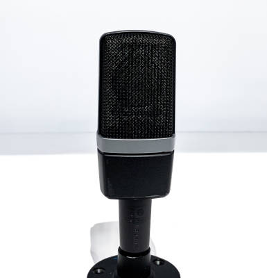 【極美品】AKG C214 + AKG PF80 極美品】AKG C214 + AKG PF80 C214 | Professional large